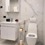 Adna Center Guest house 3*